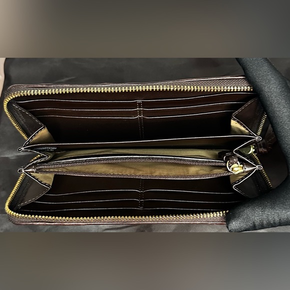 Coach Est. 1941 Rare Zoe Double Buckle Patchwork Leather Long Wallet EUC - Picture 8 of 16